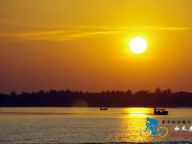骑在印度-Puri(普里)-前往Chilka lake的路上以及Chilika lake的夕阳